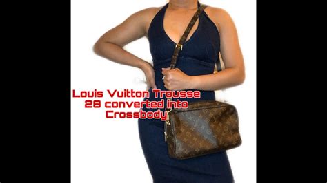 Louis Vuitton Trousse 28 converting into Crossbody 